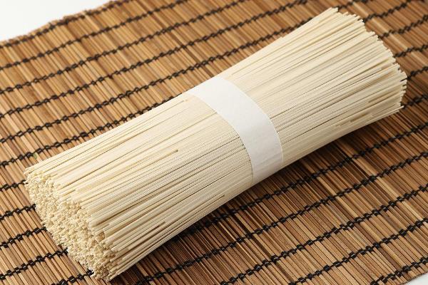 空心面和普通挂面的区别，制作工艺和口感均不同