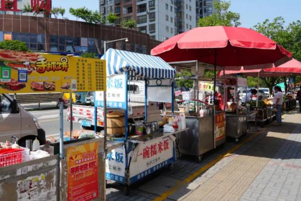 农村流动卖什么货挣钱，可以选择流动维修、流动收废品等