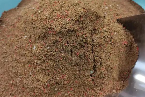 商品饵料过期还可以用吗，只要没变质就还能用