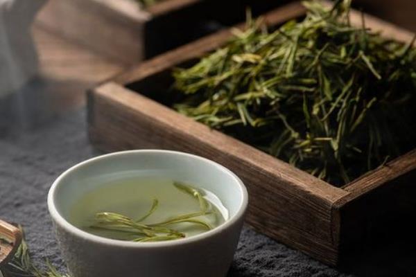 茶叶的保质期多长，绿茶在常温下一般是1年左右