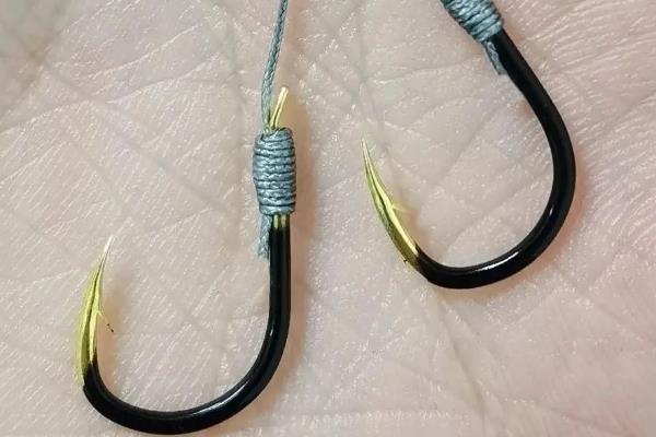 钓到鲢鱼的方法，上午10点至下午18点是垂钓黄金时间
