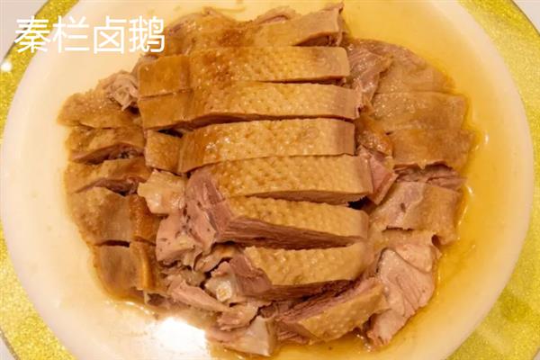 安徽省天长市的特产，有天长三黄鸡、安记猪头肉等