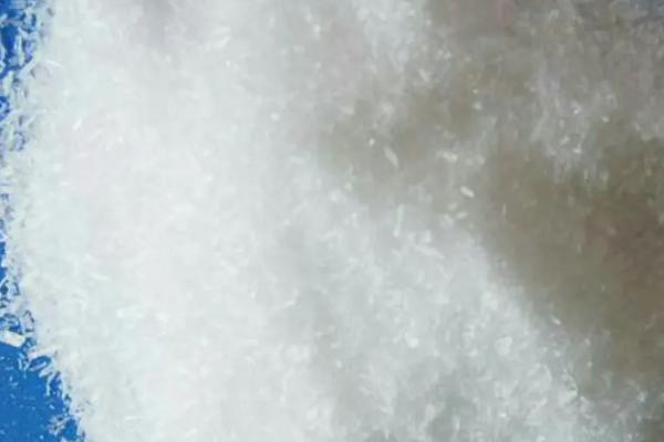 氯化铵属于什么肥料，是一种重要的氮肥