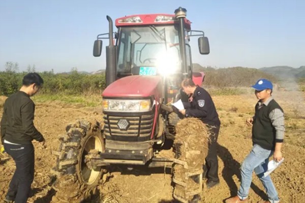 春季农机如何做好养护工作，使用前一定要清理干净