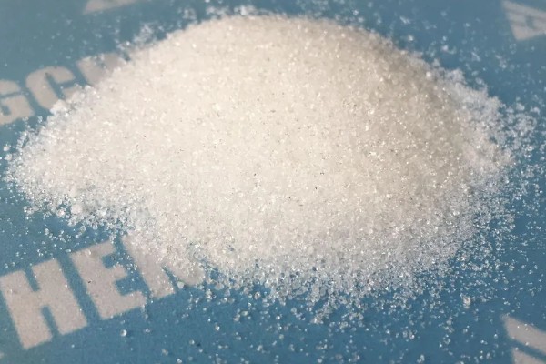 土壤有效磷如何增加，可增施有机肥料