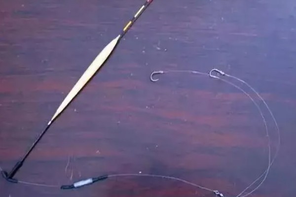 0.8号主线搭配几号浮漂,与吃铅量为0.9-1.5克的浮漂一起使用