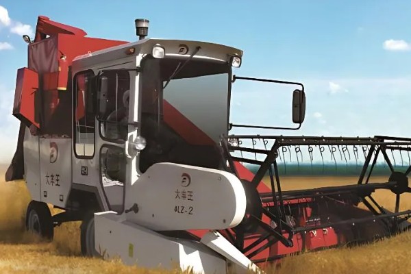 农机补贴的申请流程，向户口所在地农机部门申请