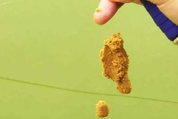 搓饵是什么，是钓鱼人最常用的上饵方法之一