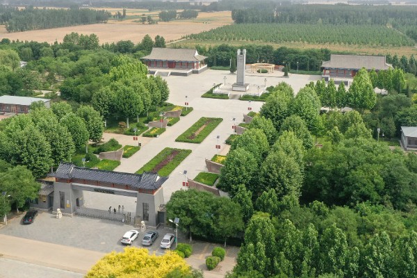 河北衡水饶阳县的特产,有大火烧夹驴肉、饶阳豆腐脑等