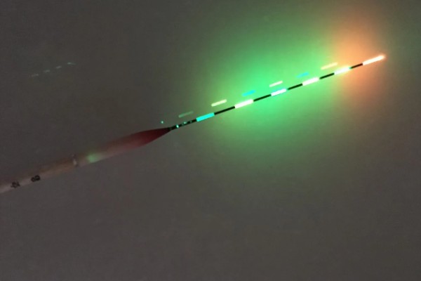 夜光漂钓鲤鱼怎么调漂,调漂时注意钓灵