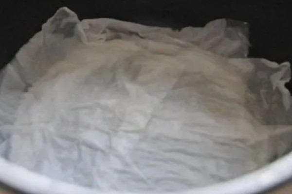 怎么种植蘑菇,出菇初期把湿度保持在70%左右