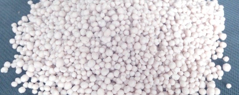 购买复合肥的误区，不能认为红色肥料就是含钾量多