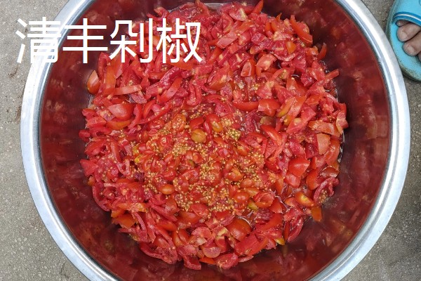 河南省清丰县的特产，有白灵菇、草帽辫等