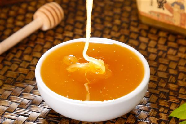 蜂蜜怎么吃，可直接食用或采取泡水等方式