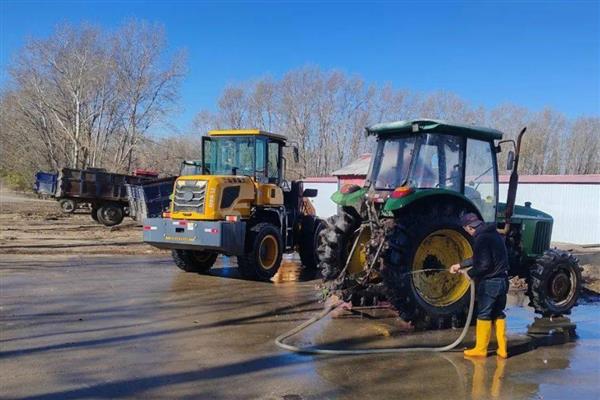 农机清洗水垢的措施,可以用碱洗法、酸洗法等