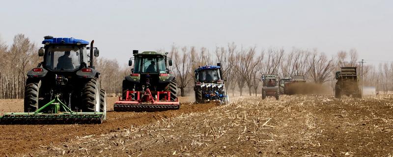 春季如何维护农机，使用前做好润滑、调整、紧固等工作