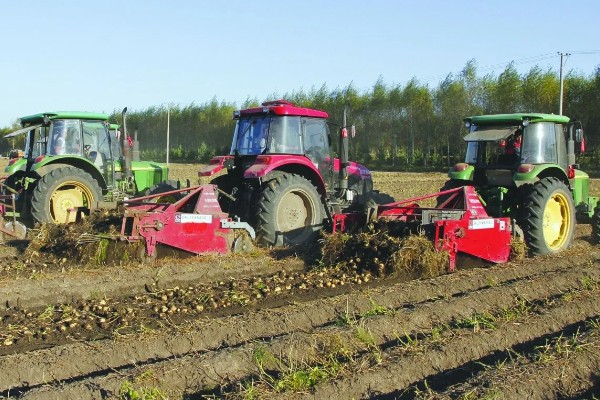 春季如何维护农机，使用前做好润滑、调整、紧固等工作