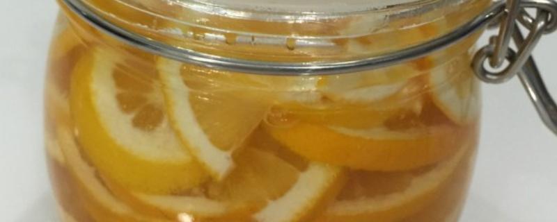 蜂蜜腌柠檬的保存时间，在常温下可保存1-2周左右