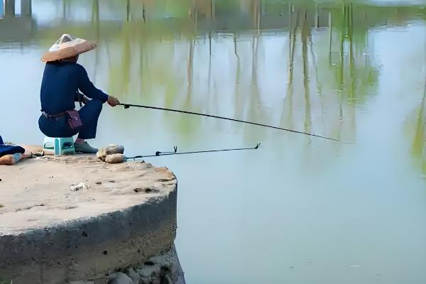早春雨后好钓鱼吗,暴雨或大暴雨则不合适